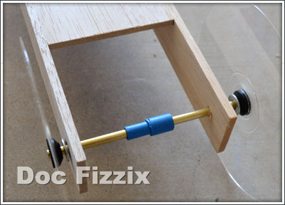 https://www.docfizzix.com/topics/construction-tips/Mouse-Trap-Cars/img/changing-gearing-m12.jpg